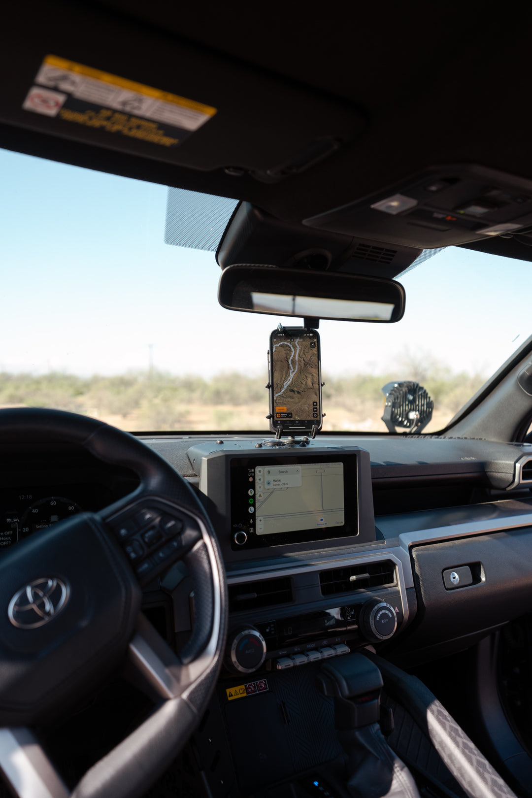 2025 Toyota 4Runner Device Dash Mount