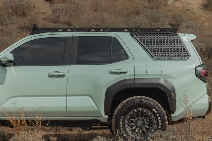 Baja Designs Linkable Lightbar Mount for DV8 Roof Rack Light Option