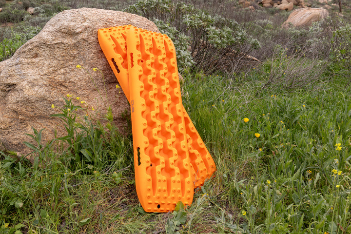 DV8 Xtract Traction Boards | Pair | Orange