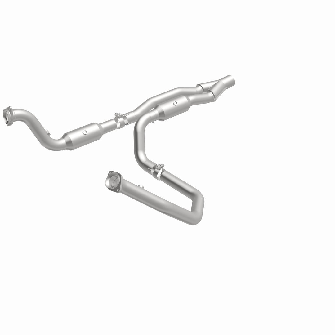 MagnaFlow OEM Grade Federal/EPA Compliant Direct-Fit Catalytic Converter 21-457 for Ram Trucks