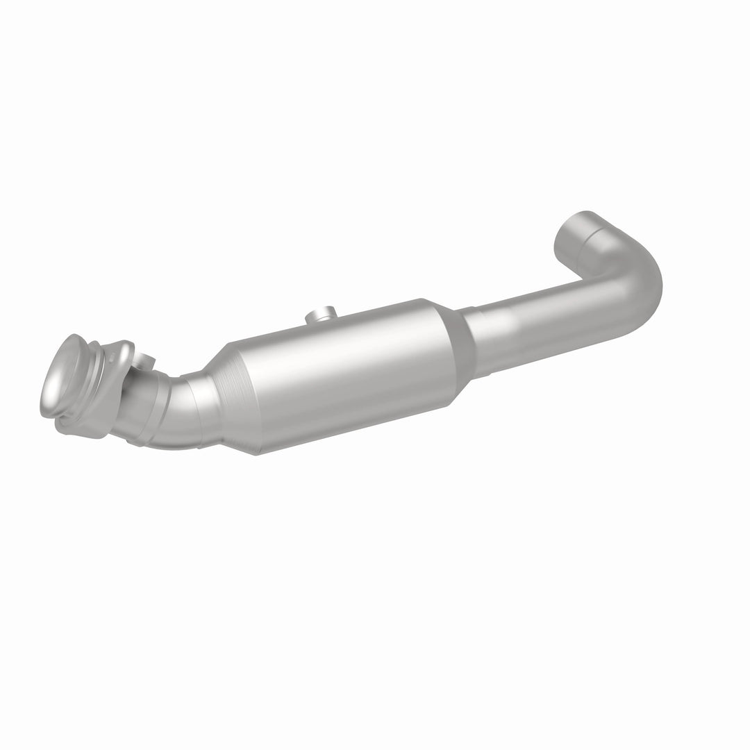 MagnaFlow OEM Grade Federal/EPA Compliant Direct-Fit Catalytic Converter 21-467 for Ford F-150 5.0L (2015-2024)