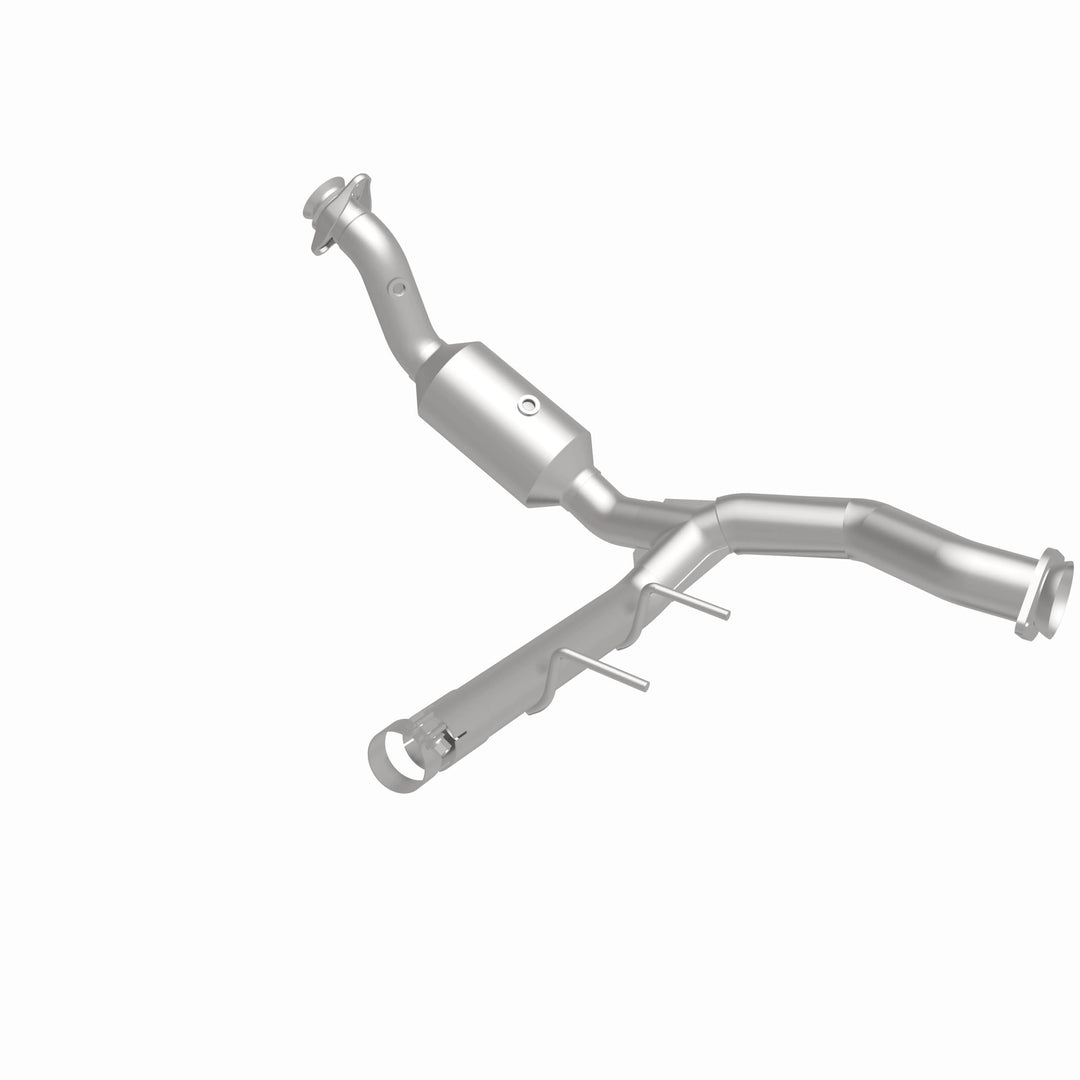 MagnaFlow OEM Grade Federal/EPA Compliant Direct-Fit Catalytic Converter for Ford F-150 3.5L (2015-2020) - Part #21-475