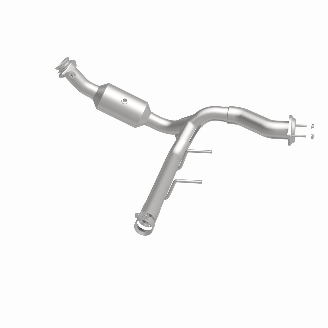 MagnaFlow OEM Grade Federal/EPA Compliant Catalytic Converter for Ford F-150 5.0L (2021-2024) Part 280275