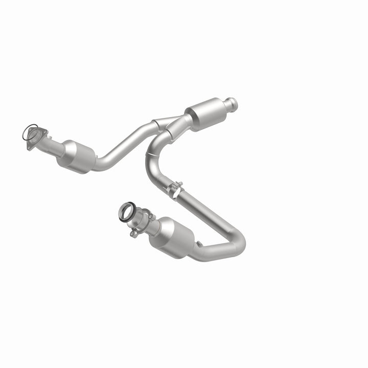 MagnaFlow OEM Grade Federal / EPA Compliant Direct-Fit Catalytic Converter 280424 for Chevrolet Silverado and GMC Sierra