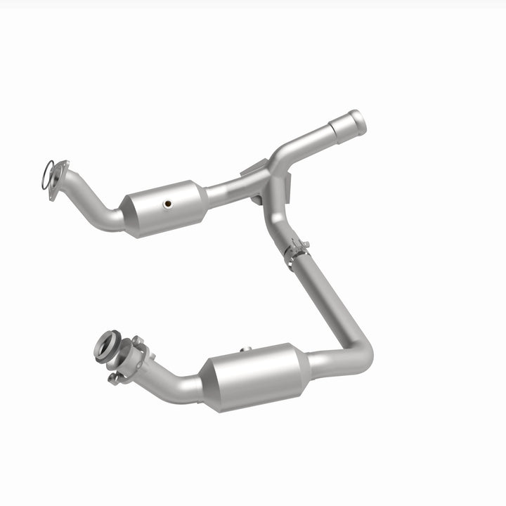 MagnaFlow OEM Grade Federal / EPA Compliant Direct-Fit Catalytic Converter 280656 for Chevrolet Silverado and GMC Sierra