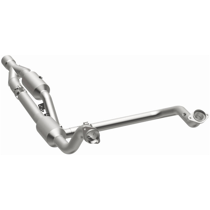 MagnaFlow OEM Grade Federal/EPA Compliant Direct-Fit Catalytic Converter for Ram 2500 & 3500 6.4L (Part #280902)