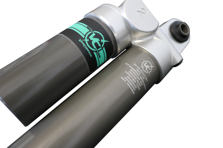 Van Compass Falcon 3.3 Sp2 Fast Adjust Shocks, Mid/Heavy Tune, Rear, Sprinter 2500 4X4/Awd, Pair