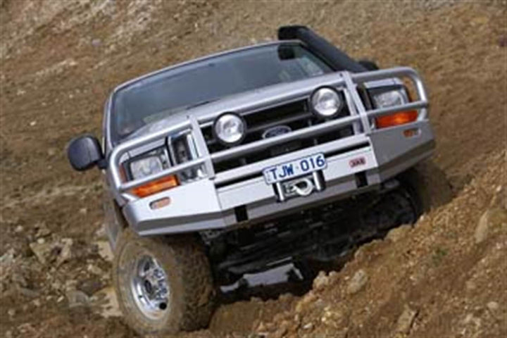 ARB Combination Bumper for Ford Super Duty (2004-2003) and F-250/F-350 Models – Steel, Satin Finish, Winch Compatible