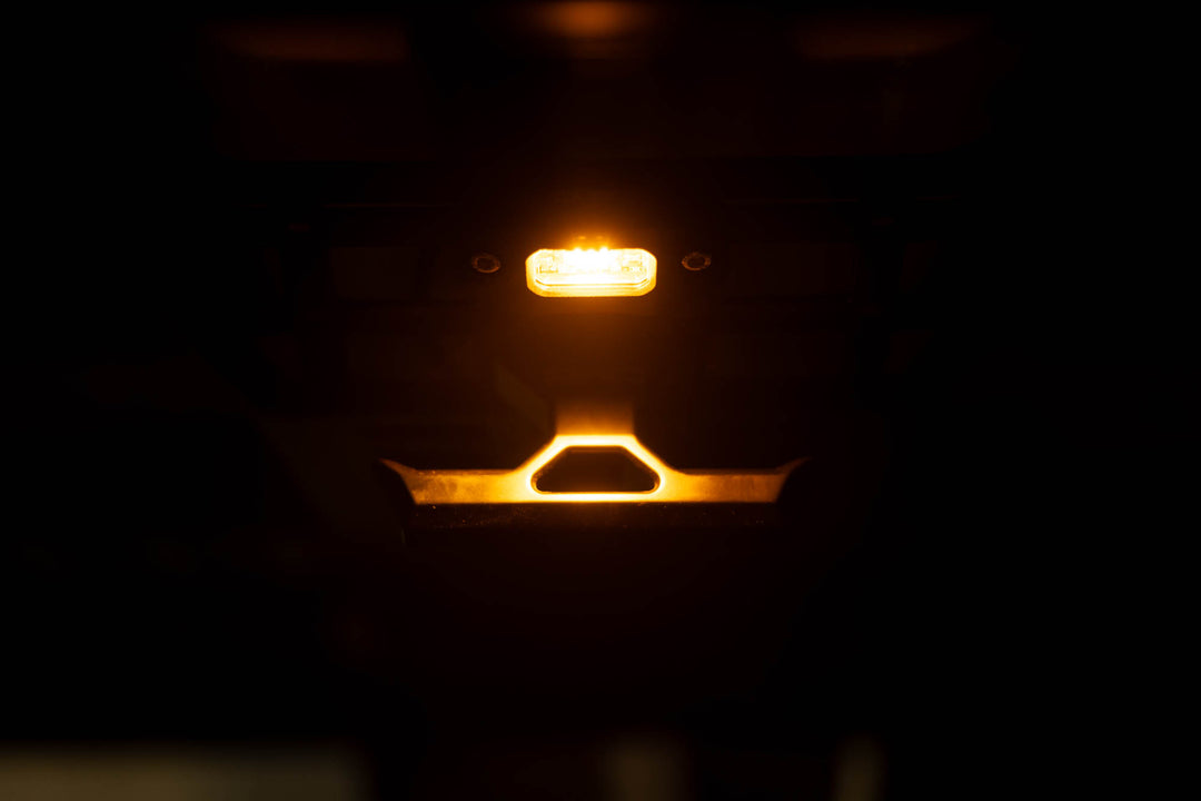 Elite White/Amber Push Button Dome Light