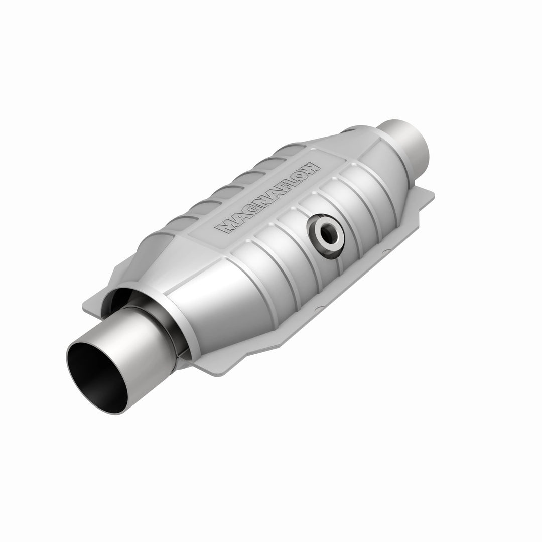 MagnaFlow California Grade CARB Compliant Universal Catalytic Converter 447256 for Ford E-150 and F-150