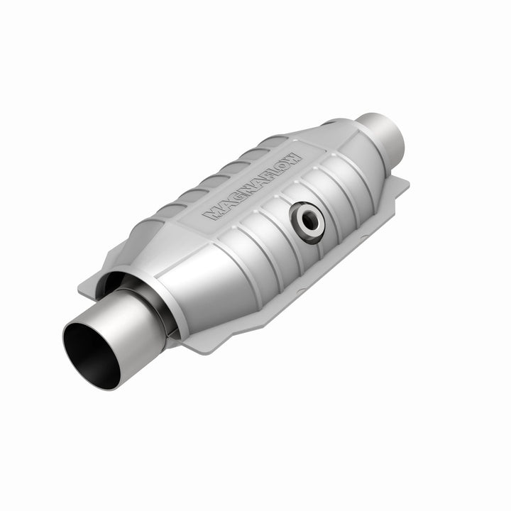 MagnaFlow California Grade CARB Compliant Universal Catalytic Converter 447256 for Ford E-150 and F-150