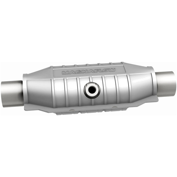 MagnaFlow California Grade CARB Compliant Universal Catalytic Converter 447256 for Ford E-150 and F-150