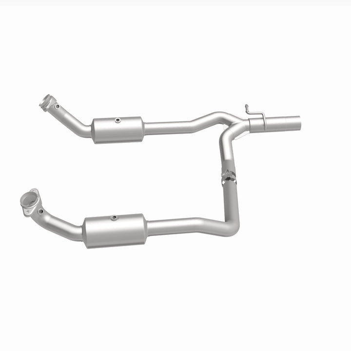 MagnaFlow California Grade CARB Compliant Direct-Fit Catalytic Converter for Ford E-350 Super Duty 5.4L & 6.8L (Part #4551599)