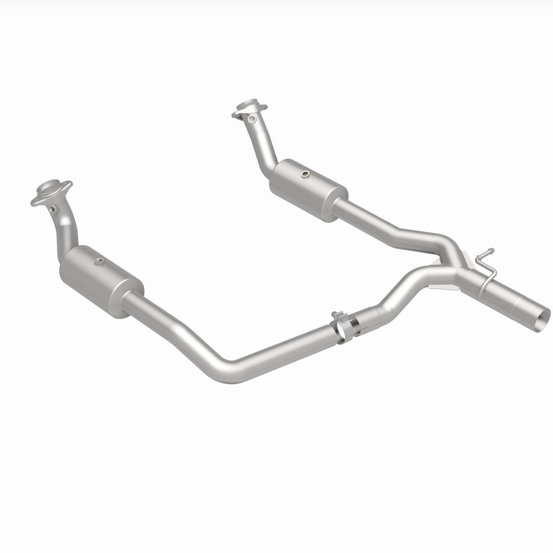MagnaFlow California Grade CARB Compliant Direct-Fit Catalytic Converter for Ford E-350 Super Duty 5.4L & 6.8L (Part #4551599)