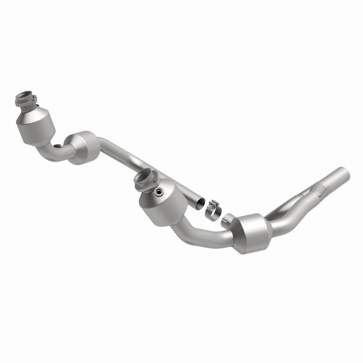MagnaFlow OEM Grade Federal/EPA Compliant Direct-Fit Catalytic Converter for Jeep Wrangler 3.8L (Part #49689)