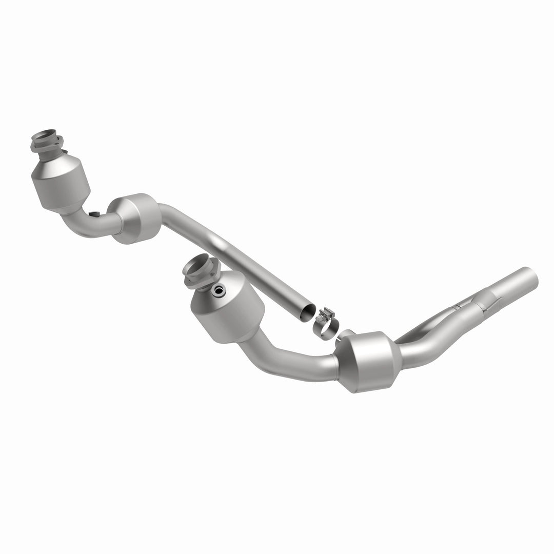 MagnaFlow OEM Grade Federal/EPA Compliant Direct-Fit Catalytic Converter for Jeep Wrangler 3.8L (Part #49689)