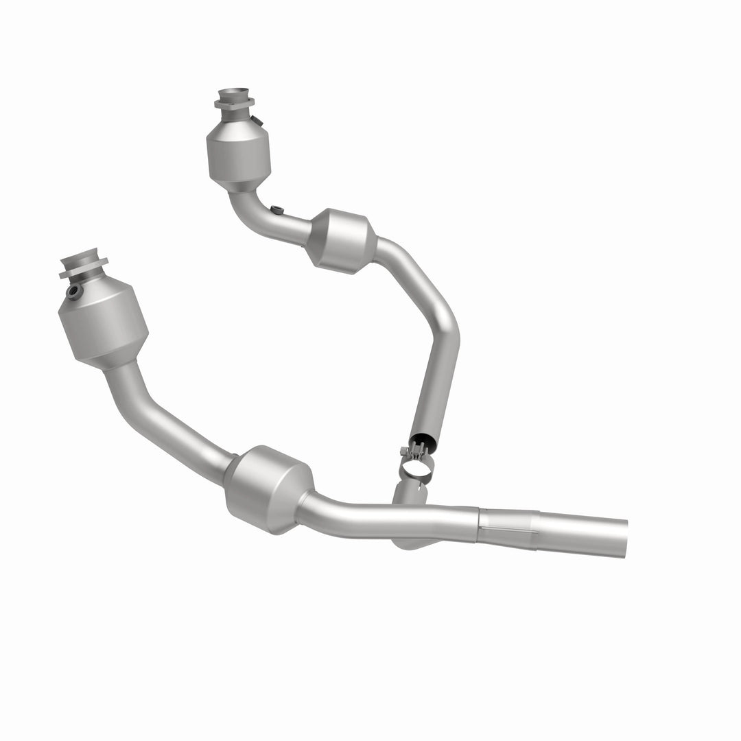 MagnaFlow OEM Grade Federal/EPA Compliant Direct-Fit Catalytic Converter for Jeep Wrangler 3.8L (Part #49689)