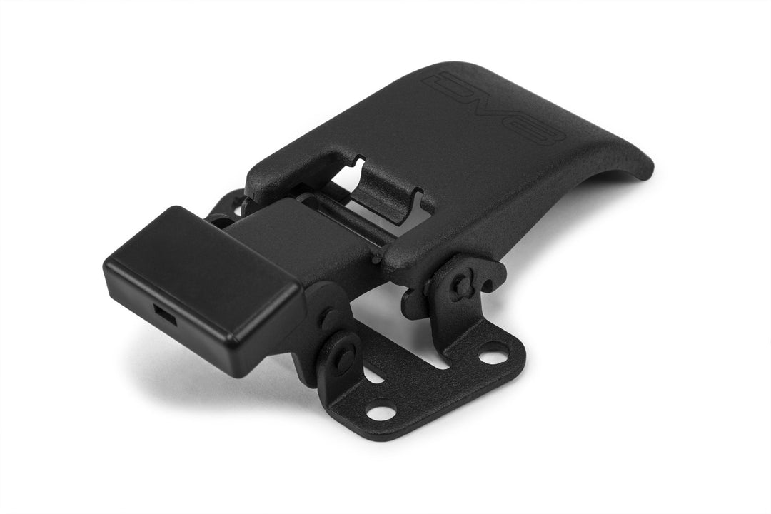 Jeep JL Latch Closure Mechanism