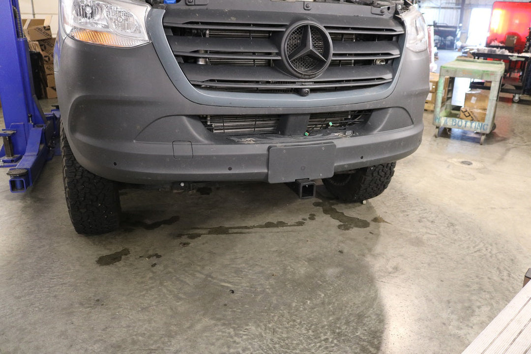 Van Compass Front Hitch Mount, Sprinter