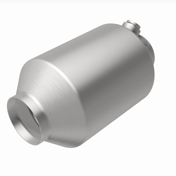 MagnaFlow OEM Grade Federal/EPA Compliant Universal Catalytic Converter 51046 for Toyota and Chevrolet Trucks