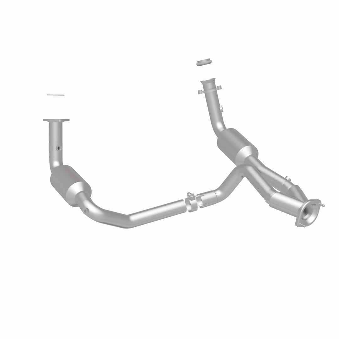 MagnaFlow OEM Grade Federal / EPA Compliant Direct-Fit Catalytic Converter 51097 for Chevy Silverado, GMC Sierra, Cadillac Escalade