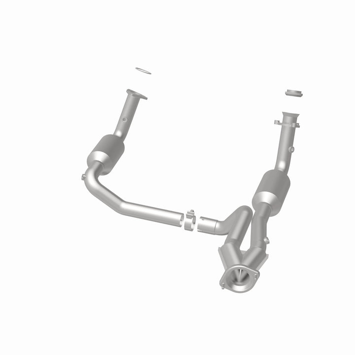MagnaFlow OEM Grade Federal / EPA Compliant Direct-Fit Catalytic Converter 51097 for Chevy Silverado, GMC Sierra, Cadillac Escalade