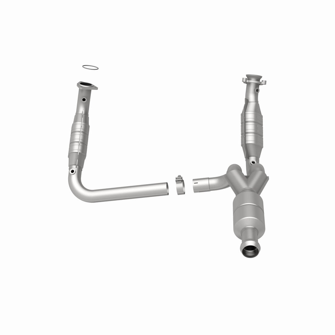 MagnaFlow OEM Grade Federal / EPA Compliant Direct-Fit Catalytic Converter 51578 for Chevy Silverado and GMC Sierra