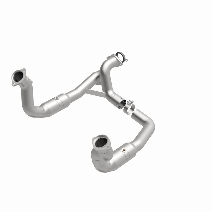MagnaFlow OEM Grade Federal/EPA Compliant Catalytic Converter for Ford F-250 & F-350 6.2L (Part #52297)
