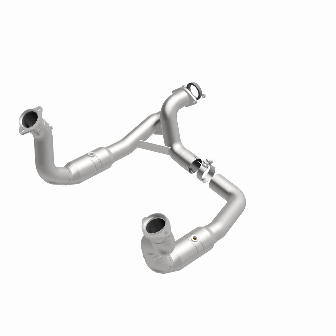 MagnaFlow OEM Grade Federal/EPA Compliant Catalytic Converter for Ford F-250 & F-350 6.2L (Part #52297)