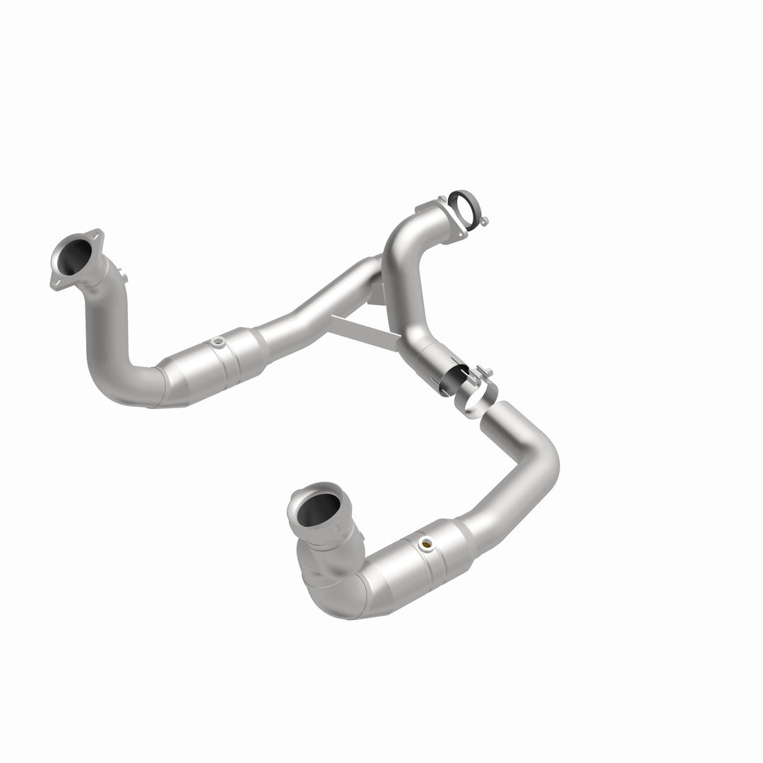 MagnaFlow OEM Grade Federal/EPA Compliant Catalytic Converter for Ford F-250 & F-350 6.2L (Part #52297)