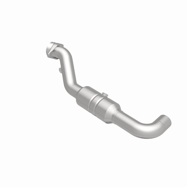 MagnaFlow OEM Grade Federal / EPA Compliant Direct-Fit Catalytic Converter 52428 for Ford F-150 and Lincoln Navigator