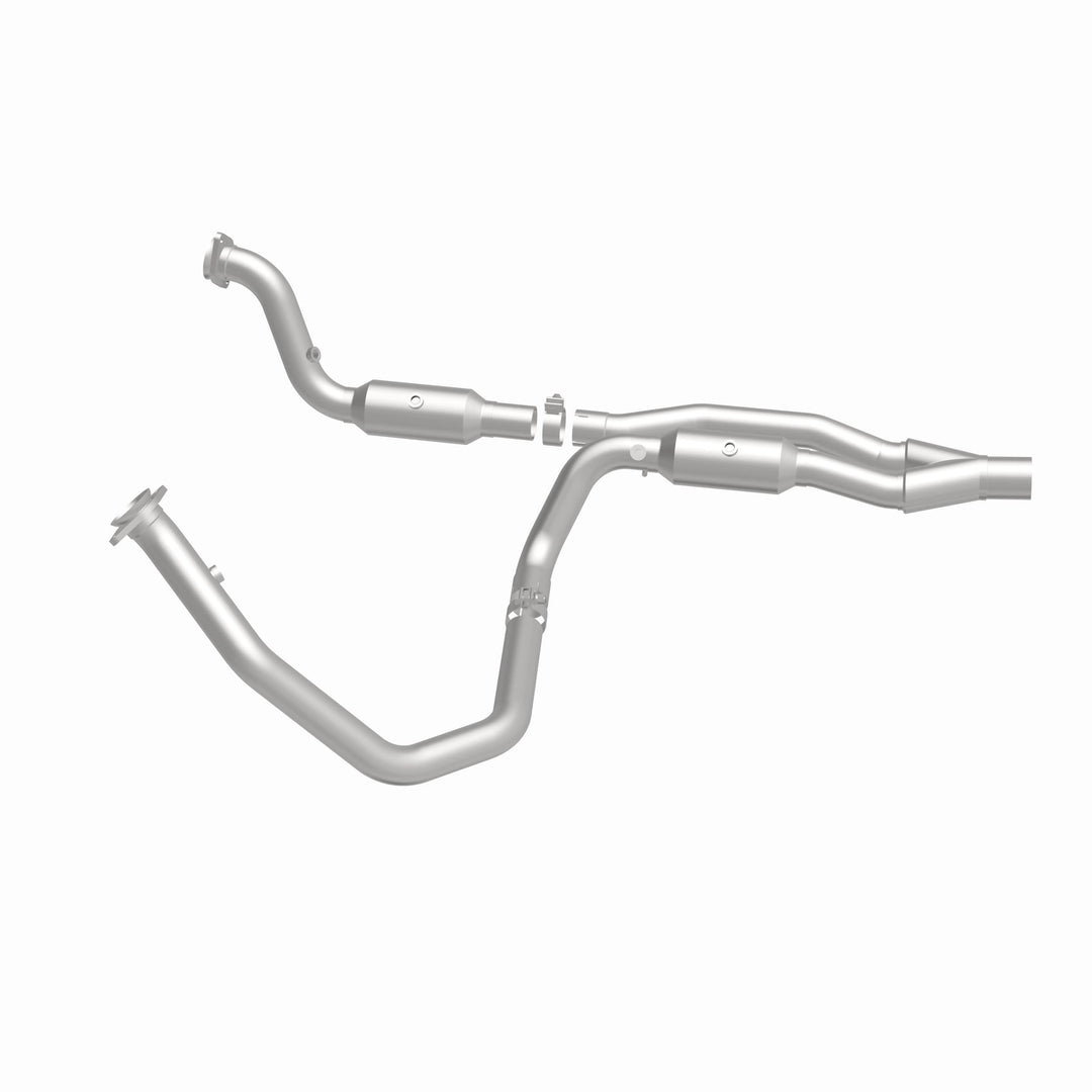 MagnaFlow 5551457 California Grade CARB Compliant Direct-Fit Catalytic Converter for Ram 2500 5.7L (2012-2016)
