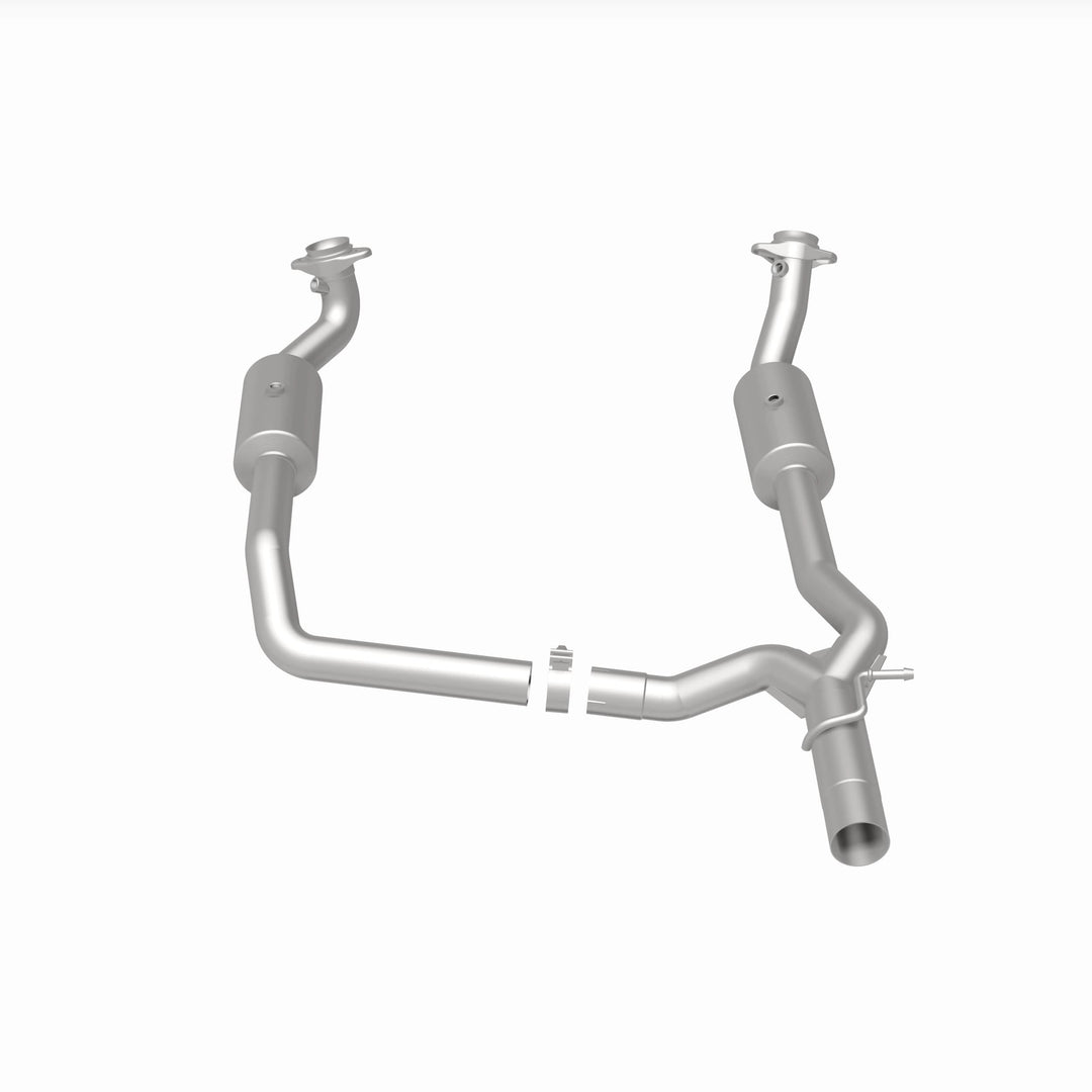 MagnaFlow California Grade CARB Compliant Direct-Fit Catalytic Converter for Ford E-350 Super Duty 6.8L – Part #5551599