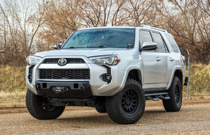 ReadyLift SST2.1 Front Suspension Lift Kit for Toyota 4Runner (2010-2024) with 2.5-inch Lift and Falcon 2.1 Shocks