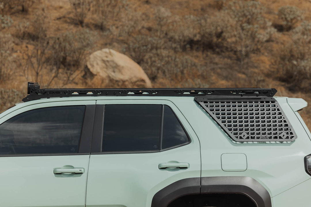 Baja Designs Linkable Lightbar Mount for DV8 Roof Rack Light Option