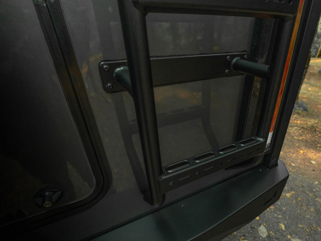 Winnebago Ekko Tire Carrier