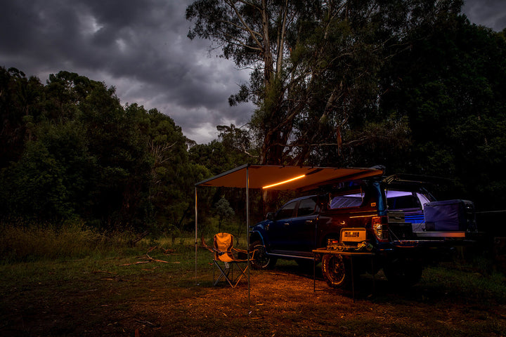 ARB 814410 Awning with Light – 8.2 ft Self-Standing Retractable Vehicle Awning with LED Lighting