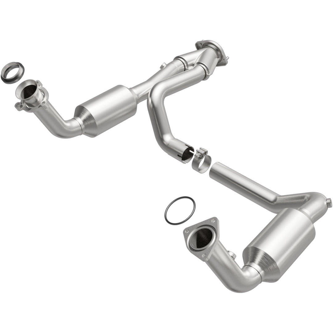 MagnaFlow HM Grade Federal/EPA Compliant Direct-Fit Catalytic Converter 93419 for Chevy Silverado, GMC Sierra, Cadillac Escalade