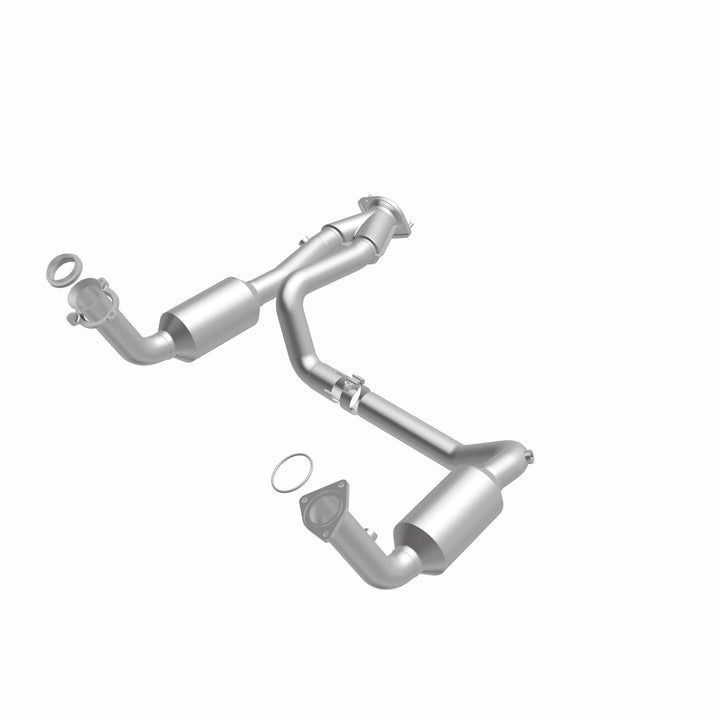MagnaFlow HM Grade Federal/EPA Compliant Direct-Fit Catalytic Converter 93419 for Chevy Silverado, GMC Sierra, Cadillac Escalade