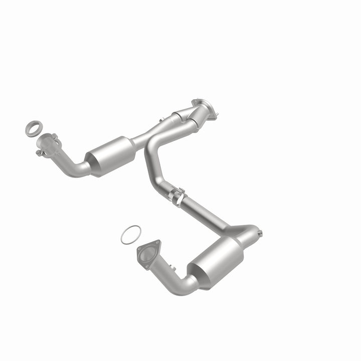 MagnaFlow HM Grade Federal/EPA Compliant Direct-Fit Catalytic Converter 93419 for Chevy Silverado, GMC Sierra, Cadillac Escalade