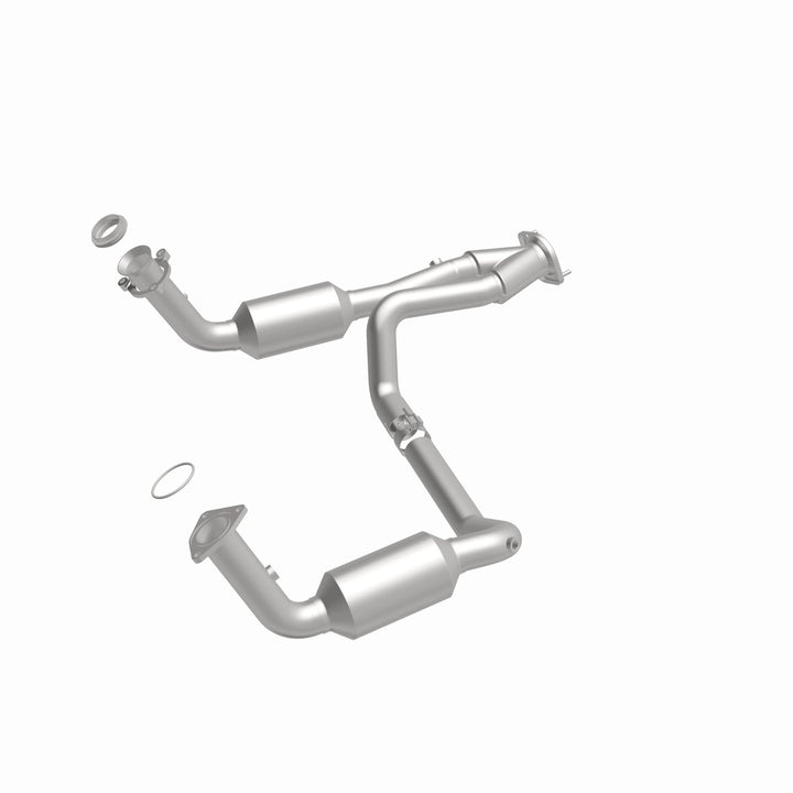 MagnaFlow HM Grade Federal/EPA Compliant Direct-Fit Catalytic Converter 93419 for Chevy Silverado, GMC Sierra, Cadillac Escalade