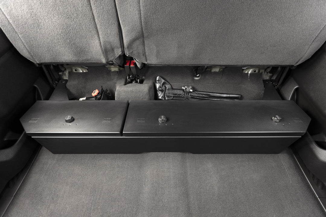Tuffy Security Products Underseat Full Lockbox for Chevy/GMC Crew Cab – 3-Digit Combination, Black