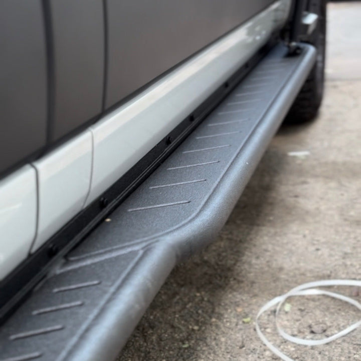 Avatar Ford Transit Rockbody Side Steps
