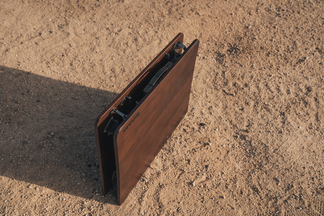 CAMP TABLE