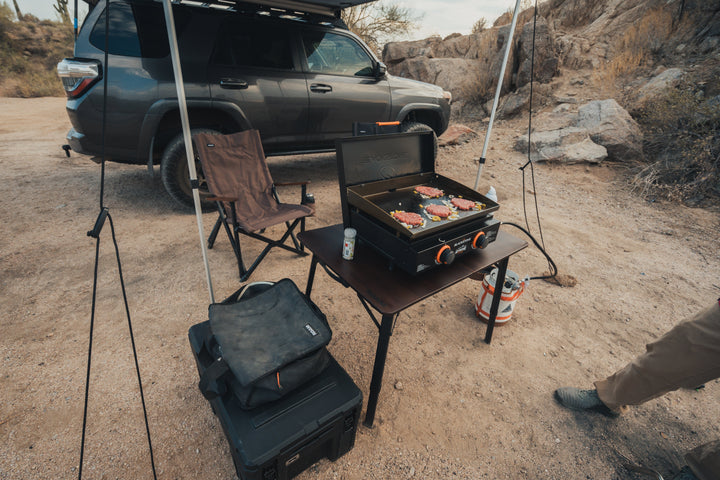 CAMP TABLE