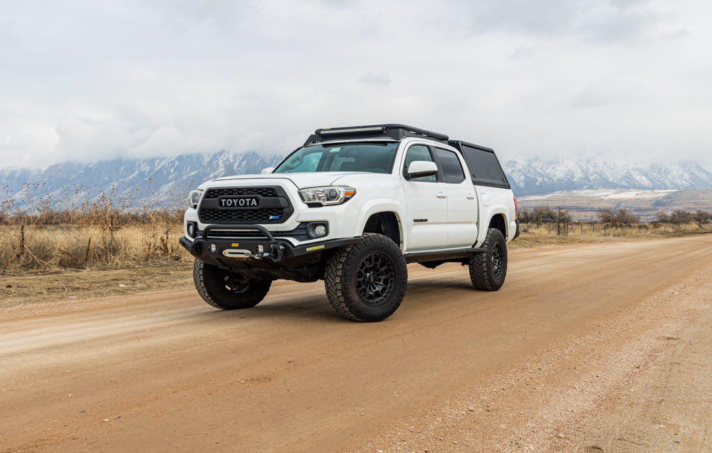 ReadyLift 62-55340 SST2.1 Series 2.5-Inch Front and 1-Inch Rear Suspension Lift Kit for Toyota Tacoma