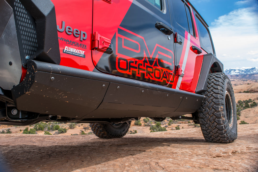 2018-2025 Jeep Wrangler JLU DV8 Offroad Boatside Rock Sliders