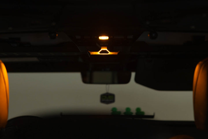 Elite White/Amber Push Button Dome Light
