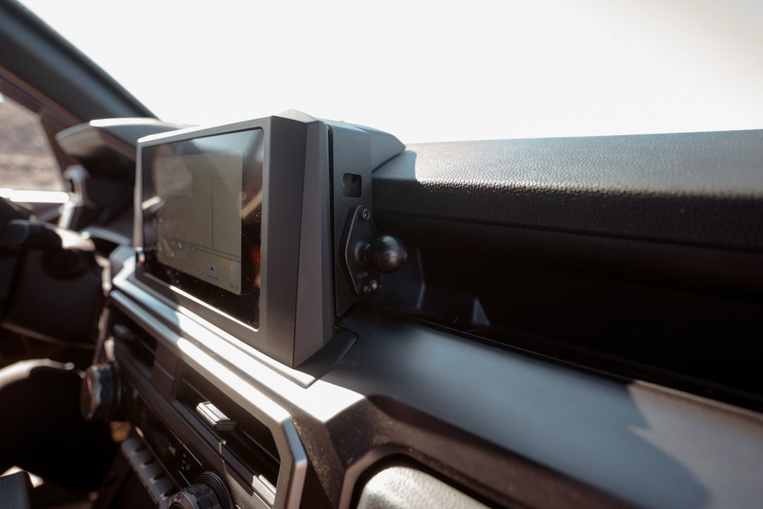 2025 Toyota 4Runner Device Dash Mount