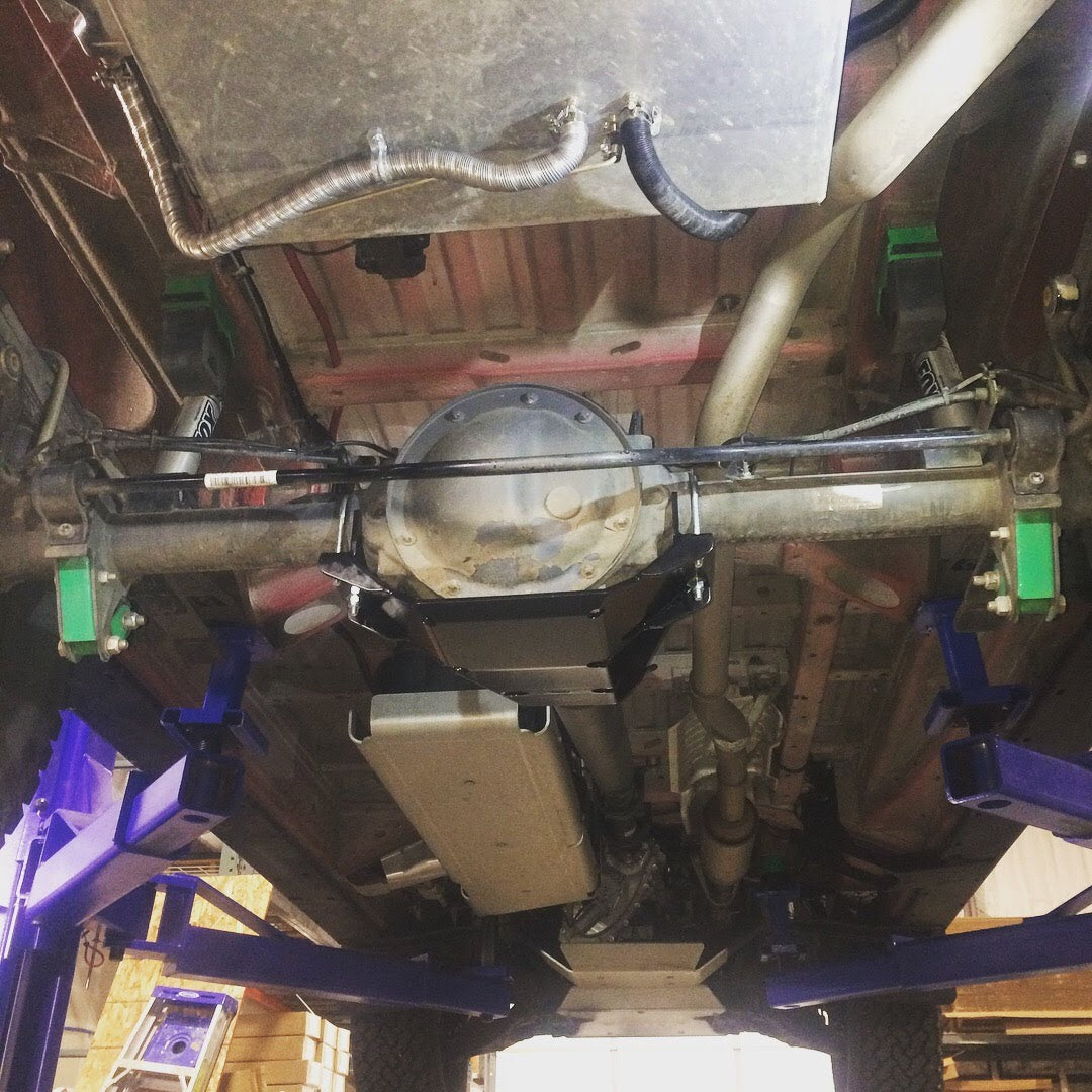 Van Compass Differential Skid Plate, Sprinter (2500 Only)